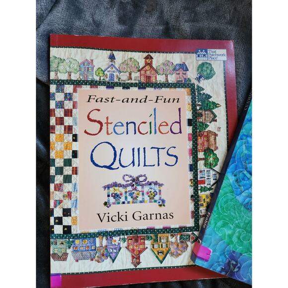 Quilting Craft Books: Quilt as Desired, Stenciled Quilts - Picture 2 of 9